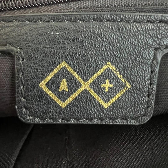 A+ Ellen Crossbody Bag Black Vegan Leather Adjustable - Picture 7 of 9